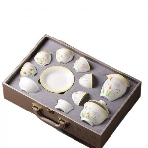 Hand Painted Tulip White Jade Porcelain Gaiwan Gongfu Tea Set
