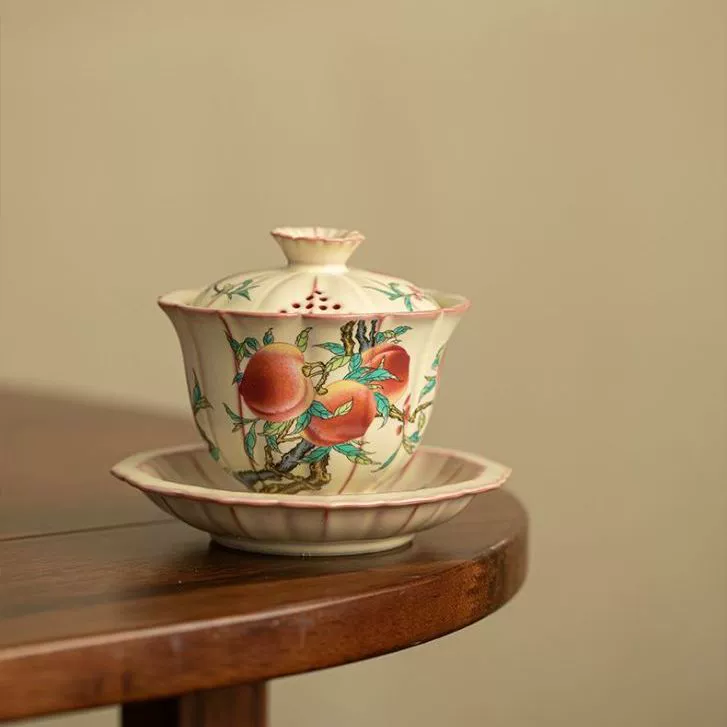 Lard Glaze Nine Peaches Gaiwan with Hover Lid for Gongfu Tea - Image 2