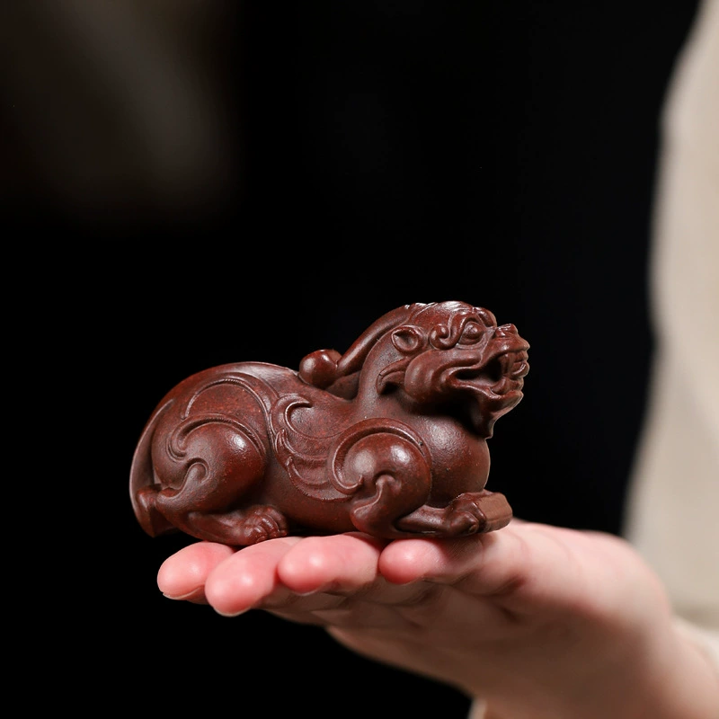 Pixiu Zisha Tea Pet Ornament With Developable Patina - Image 4
